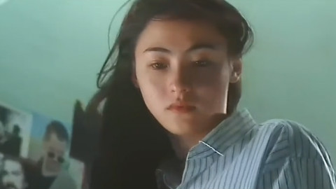 年轻时只知道“周星驰”对未来的美好憧憬,长大了才体会到“张柏芝”明白现实的无奈